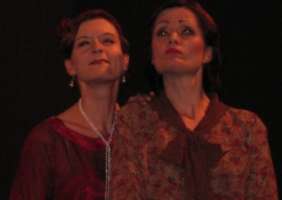 Isabell Poppelbaum & Debbie Creagh